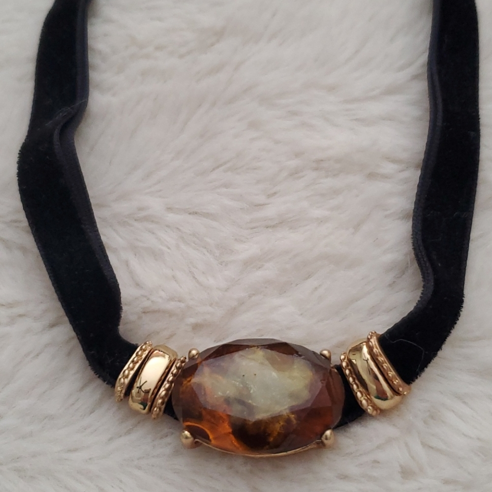 Chico's Velvet Choker NWT!